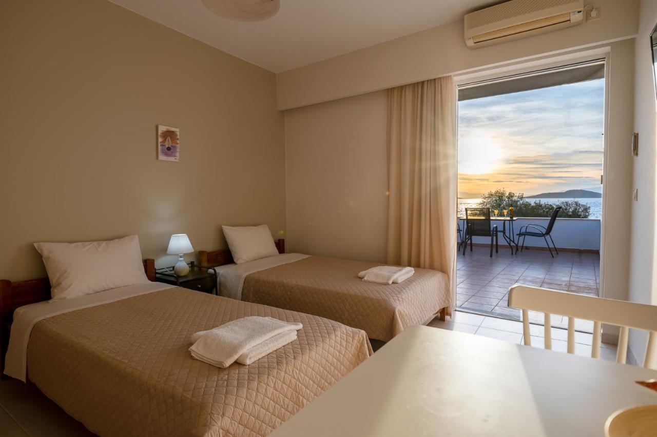Ferienwohnung Ο Μόλος Marmari  Exterior foto